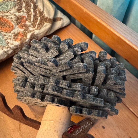 WILD EYE DESIGNS Deer Felt Coaster, 8Pcs, Wooden Holder New Set Christmas Gift r - Picture 4 of 8